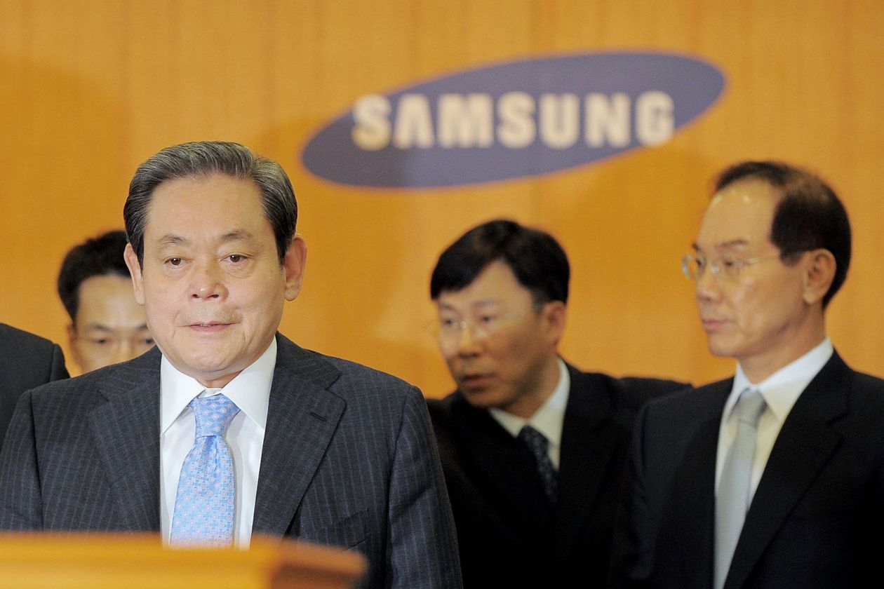 सामसुङ इलेक्ट्रोनिक्स कम्पनीका अध्यक्ष ली कुन–हीको निधन