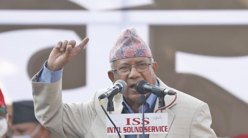 तत्काल वाम गठबन्धनको सरकार बन्ने सम्भावना छैन : माधव नेपाल