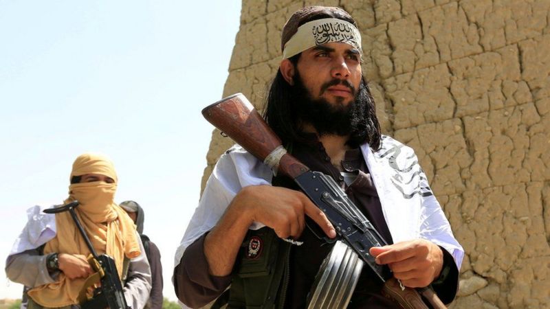 तालिबानले काबुल नियन्त्रणमा लिएपछि आइतबार २० जनाको ज्यान गयो