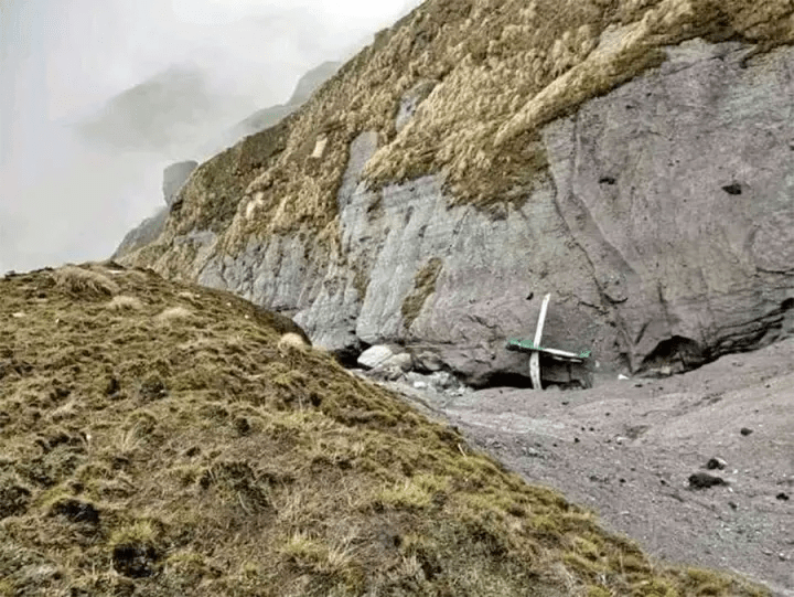 ७७ प्रतिशत हवाई दुर्घटना पहाडमा ठोक्किएर