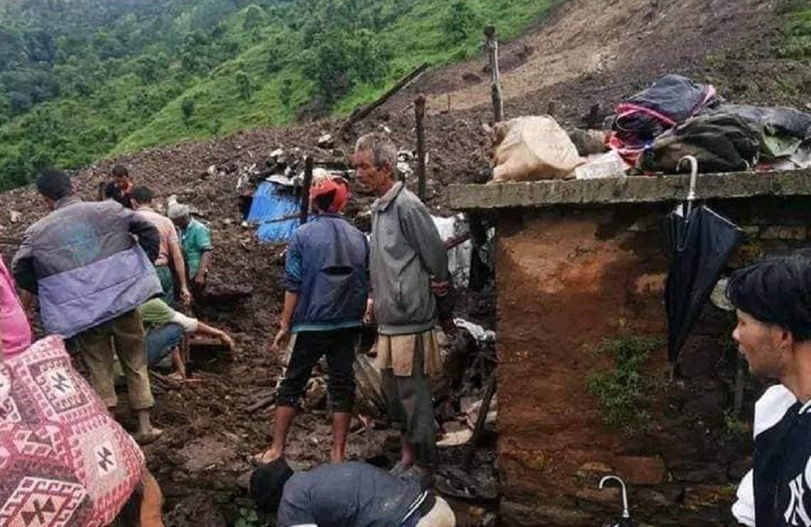 अछाममा पहिरो : मृत्यु हुनेको संख्या १२ पुग्यो, ११ जना अझै बेपत्ता, ११ जना घाइते