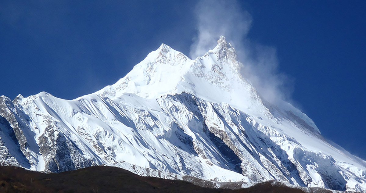 मनास्लु हिमपहिरोमा परेका १ जनाको मृत्यु, १० जनाको उद्दार